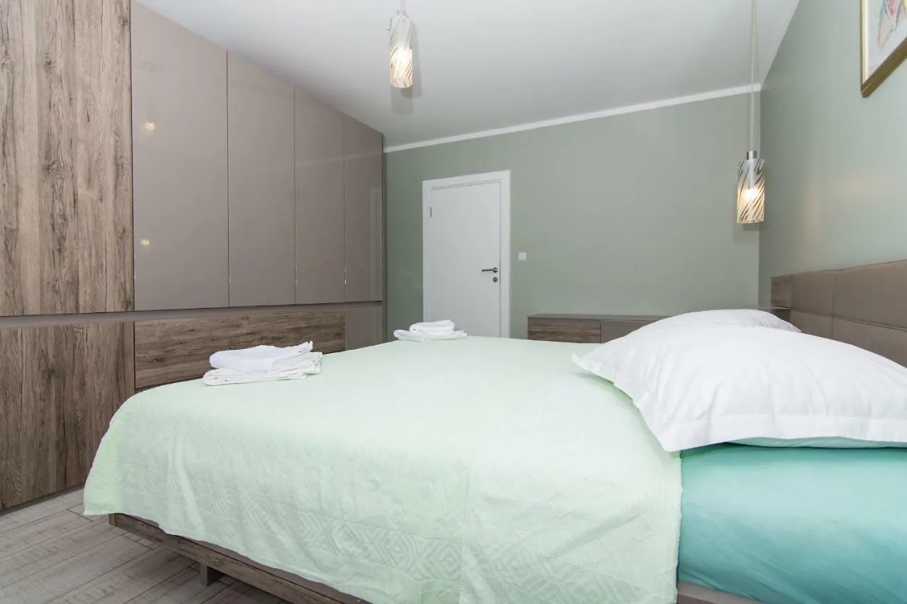 Apartman Marin