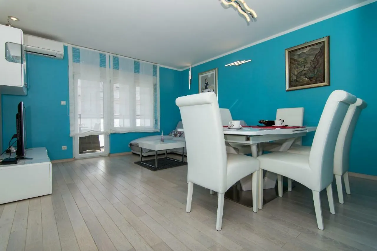 Apartman Marin