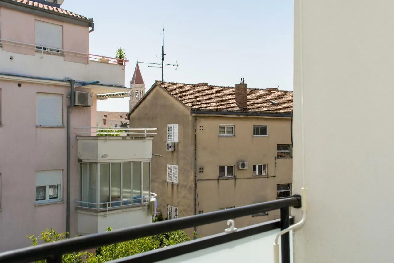 Apartman Marin